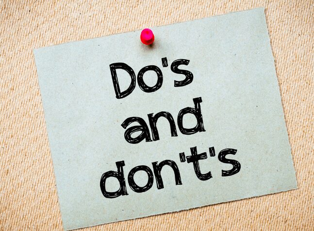do's and don'ts text on sticky note